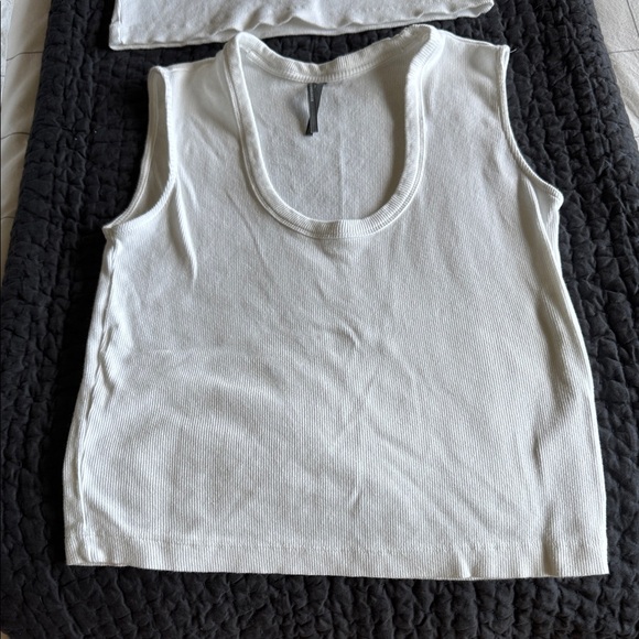 Maeve Ivory Sleeveless Muscle Tee - Picture 1 of 7